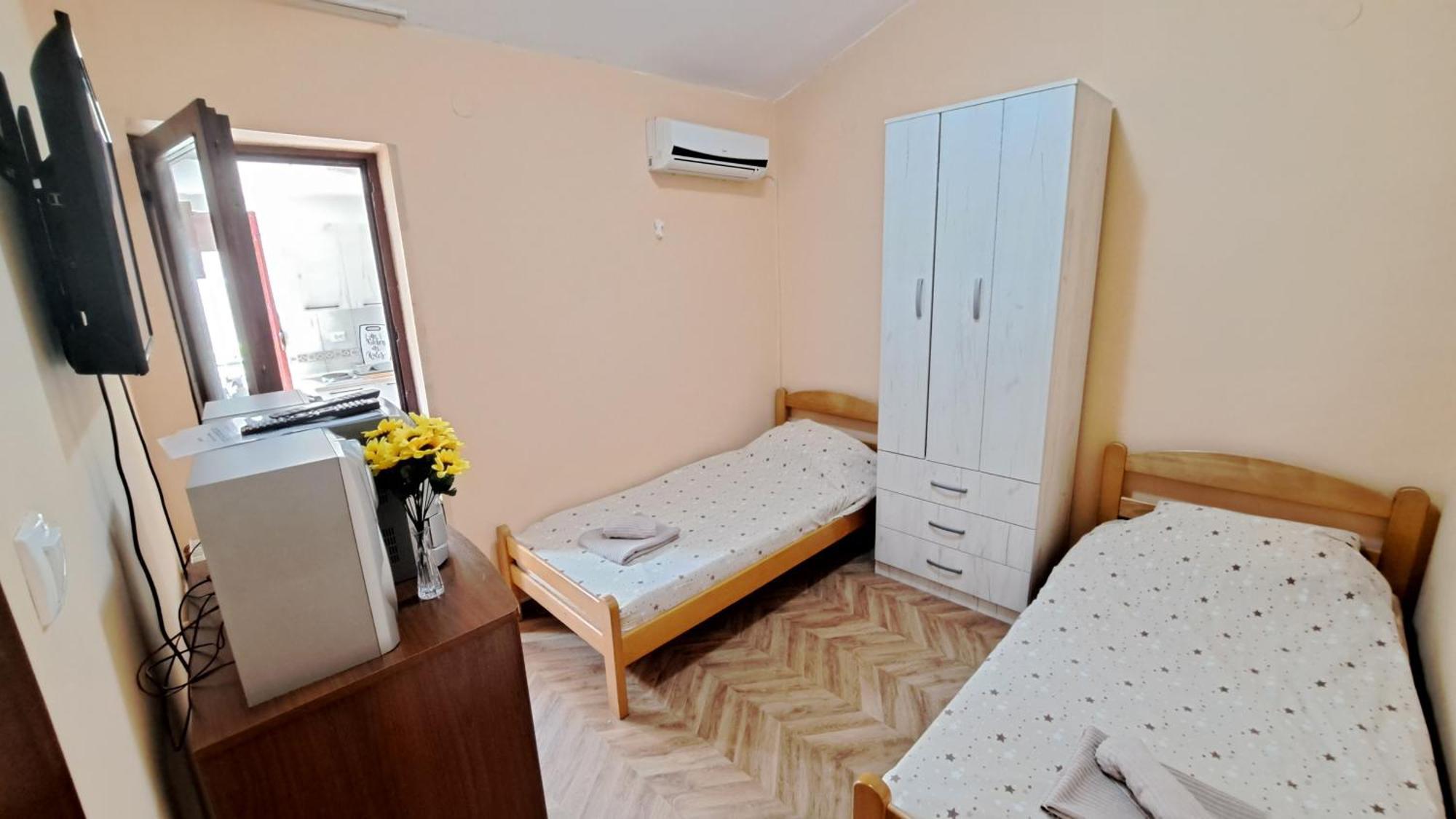 Apartments Skaljari Котор Екстер'єр фото